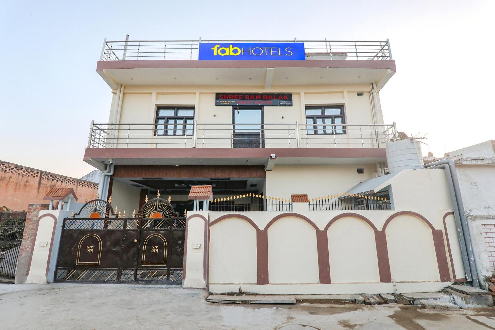 Fabexpress Awadh Inn - 400M From Shri Ram Janam Bhumi Ayodhya Exterior photo